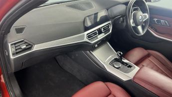 BMW 3 Series 2.0 330e 12kWh M Sport Plug-in (292 ps) - PERFORMANCE CONTROL - 