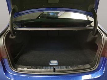 BMW 3 Series 2.0 330e 12kWh M Sport Plug-in (292 ps) - ALCANTARA - M SPORT BR