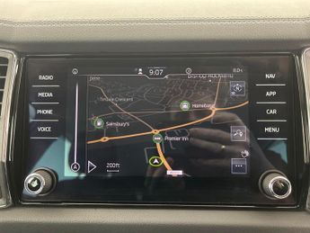 Skoda Kodiaq 2.0 TDI SE Drive DSG 4WD (7 Seat) (150 ps) - SMARTLINK - NAV - B