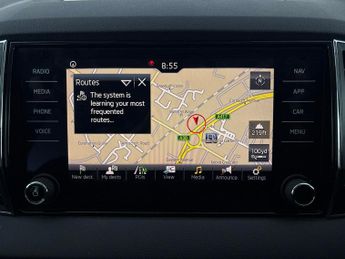 Skoda Karoq 2.0 TDI Scout DSG 4WD (150 ps) - REVERSE CAM - SMARTLINK - NAV