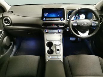 Hyundai Kona 64kWh Premium (10.5kW Charger) (204 ps) - HEATED SEATS - HEATED 