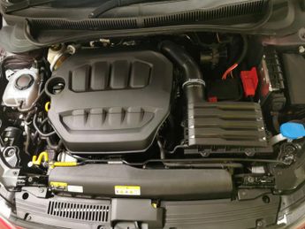Volkswagen Polo 2.0 TSI GTI DSG (207 ps) - LIGHT AND SIGHT PACK - WIFI - BLUETOO