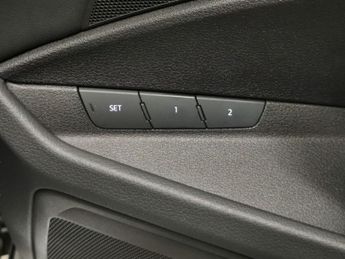 Audi e-tron 55 Technik quattro 95kWh (408 ps) - CARPLAY - LED - REVERSE CAM