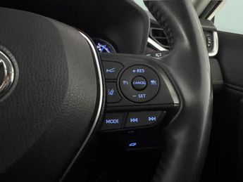 Toyota RAV4 2.5 VVT-h GPF Design CVT 4WD (222 ps) - LED - REVERSE CAM - NAV