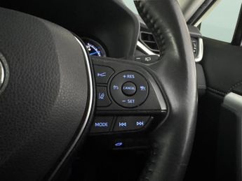 Toyota RAV4 2.5 VVT-h GPF Design CVT 4WD (222 ps) - LED - REVERSE CAM - NAV