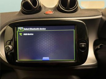 Smart Fortwo 17.6kWh Passion Advanced Coupe (22kW Charger) (82 ps) - CLIMATE 