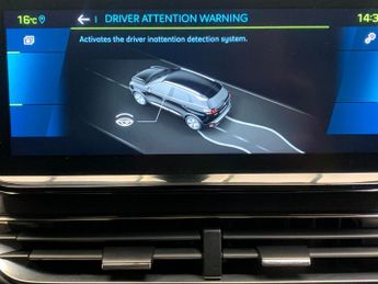 Peugeot 3008 1.6 13.2kWh Allure Plug-in e-EAT (225 ps) - LANE DEPARTURE  - BL