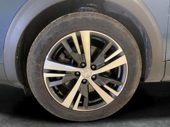 Peugeot 3008 1.6 13.2kWh Allure Plug-in e-EAT (225 ps) - LANE DEPARTURE  - BL