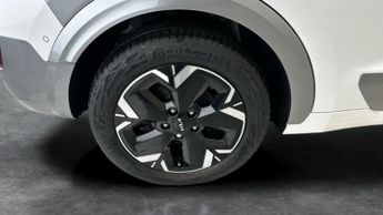 Kia Niro 64.8kWh 4 (201 bhp) - HEATED SEATS - HEATED STEERING - BLIND SPO