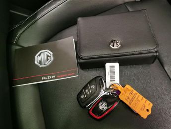 MG MG ZS 44.5kWh Exclusive (143 ps) - NAV - BLIND SPOT ASSIST - LANE DEPA