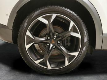 Cupra Formentor 1.4 eHybrid 12.8kWh VZ1 Plug-in DSG (245 ps) - LED - REVERSE CAM