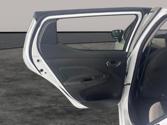 Nissan Micra 1.0 IG-T Tekna XTRON (92 ps) - LED - REVERSE CAM - NAV