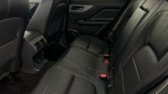 Jaguar F-PACE 2.0 D180 Chequered Flag AWD (180 ps) - PADDLE SHIFT - SPEED LIMI