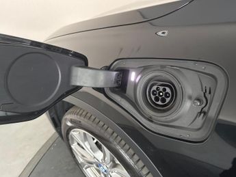 BMW X1 1.5 25e 10kWh xLine Plug-in xDrive (220 ps) - TOWBAR - DETACHABL