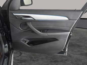 BMW X1 1.5 25e 10kWh xLine Plug-in xDrive (220 ps) - TOWBAR - DETACHABL