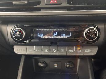Hyundai Kona 1.6 h-GDi SE Connect DCT (141 ps) - CRUISE - CLIMATE CONTROL - P