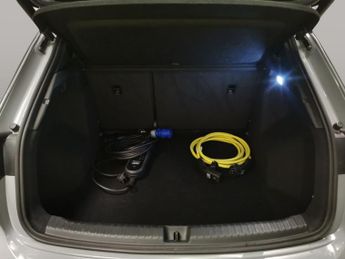 Audi Q4 E-tron 35 S line 55kWh (170 ps) - ACTIVE LANE ASSIST - LED - HEATED SEA