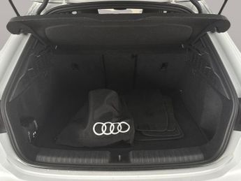 Audi A3 1.4 TFSIe 40 S line Sportback Plug-in S Tronic 13kWh (204 ps)[17