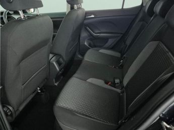 Volkswagen T-cross 1.0 TSI Active DSG (110 ps) - NAV - BLIND SPOT ASSIST - WIFI