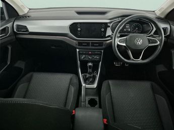 Volkswagen T-cross 1.0 TSI Active DSG (110 ps) - NAV - BLIND SPOT ASSIST - WIFI