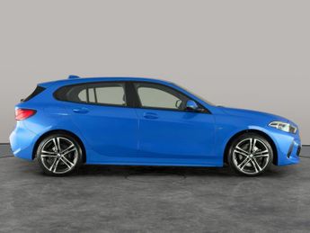 BMW 1 Series 1.5 118i M Sport (LCP) DCT (136 ps) - BMW LIVE COCKPIT PROFESSIO