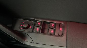Seat Arona 1.0 TSI FR Sport DSG (110 ps) - PARK SENSORS - AUTO HEADLIGHTS