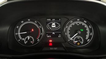 Skoda Fabia 1.0 TSI SE L DSG (110 ps) - BLUETOOTH - CRUISE - AIR CON