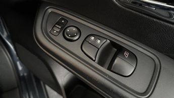 Nissan Micra 1.0 IG-T Acenta XTRON (92 ps) - SPEED LIMIT RECOG - AIR CON