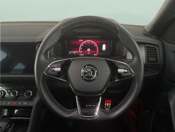 Skoda Kodiaq 2.0 TSI SportLine DSG 4WD (7 Seat) (190 ps) - LIGHT PACKAGE