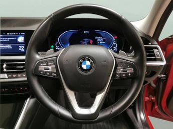 BMW 3 Series 2.0 330e 12kWh Sport Pro Plug-in (292 ps) - ACOUSTIC GLAZING