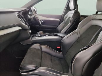 Volvo XC90 2.0h T8 Twin Engine Recharge 11.6kWh R-Design Plug-in 4WD (390 p