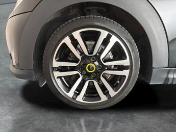 Mini Electric Hatch Cooper SE 32.6kWh Level 2 (184 ps) - 17IN ALLOYS - LED - REVERSE
