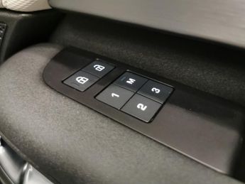 Land Rover Discovery 3.0 D300 MHEV R-Dynamic HSE 4WD (300 ps) - SURROUND VIEW