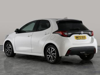 Toyota Yaris 1.5 VVT-h Design E-CVT (116 ps) - REVERSE CAM - LANE TRACE ASSIS