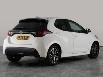 Toyota Yaris 1.5 VVT-h Design E-CVT (116 ps) - REVERSE CAM - LANE TRACE ASSIS