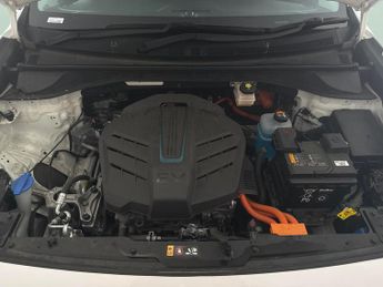 Kia Niro 64kWh 2 (201 bhp) - CRUISE - PADDLE SHIFT - 17IN ALLOYS