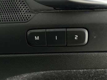 Volvo XC40 1.5 T3 Inscription (163 ps) - REVERSE CAM - LEATHER - LANE DEPAR