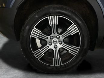 Volvo XC40 1.5 T3 Inscription (163 ps) - REVERSE CAM - LEATHER - LANE DEPAR