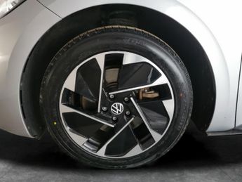 Volkswagen ID.3 Pro 58kWh Life (145 ps) - REVERSE CAM - HEATED SEATS - NAV