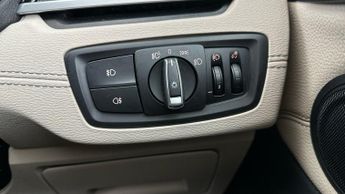 BMW X1 2.0 20i xLine DCT sDrive (192 ps) - DRIVING MODES - PADDLE SHIFT
