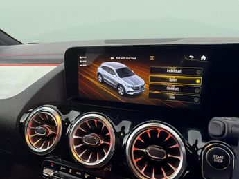 Mercedes-Benz EQA EQA 250+ 70.5kWh AMG Line (Premium) (190 ps) - SELF PARK - REVER