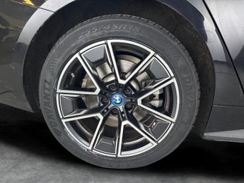 BMW i4 40 83.9kWh M Sport Gran Coupe eDrive (340 ps) - ACTIVE LANE ASSI