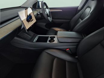 Tesla Model Y (Dual Motor) Long Range 4WDE (384 bhp) - LED - REVERSE CAM - NAV