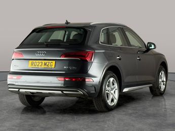 Audi Q5 2.0 TFSIe 50 Sport Plug-in S Tronic quattro 17.9kWh (299 ps) - R