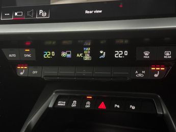Audi A3 1.5 TFSI 35 S line Sportback S Tronic (150 ps)[Tech Pack]  - CRU
