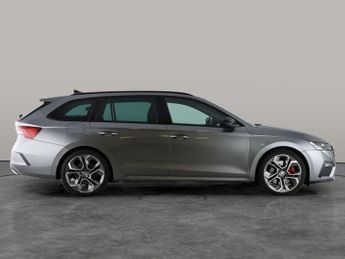 Skoda Octavia 2.0 TSI vRS DSG (245 ps) - PARK ASSIST - LED - SMARTLINK