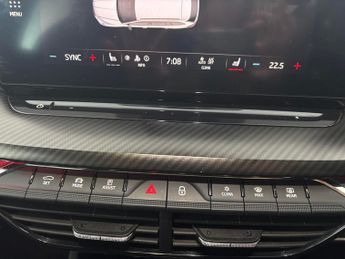 Skoda Octavia 2.0 TSI vRS DSG (245 ps) - PARK ASSIST - LED - SMARTLINK