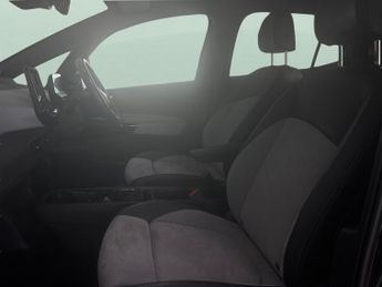 Volkswagen ID.3 Pro S 77kWh Tour (4 Seat) (204 ps) - KEYLESS ENTRY - 360 CAM - P