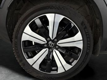 Volvo C40 Recharge 69kWh Core (231 ps) - ADAPT CRUISE - CARPLAY - PARK ASS