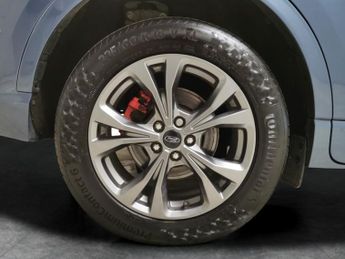 Ford Kuga 2.5 EcoBoost Duratec 14.4kWh ST-Line Plug-in CVT (225 ps) - LANE